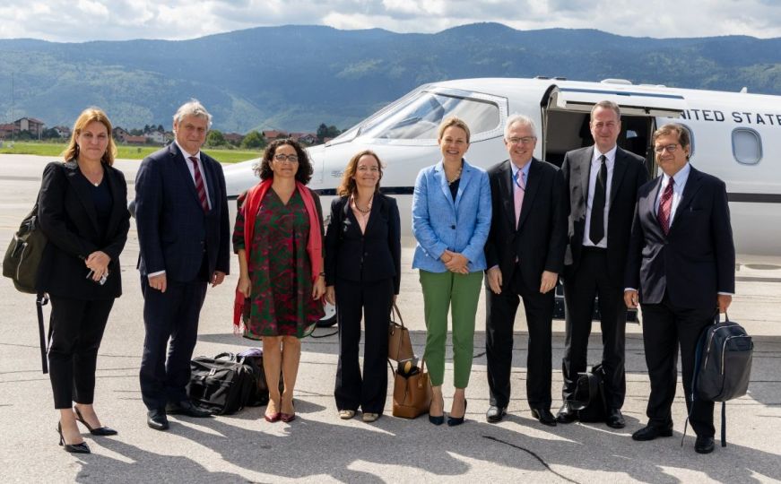 Američka ambasadorica u NATO-u Julianne Smith stigla u Sarajevo