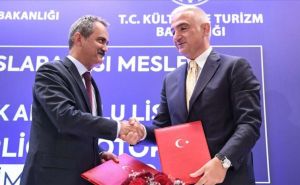 Učenici s Balkana mogu besplatno upisati srednju školu u Turskoj