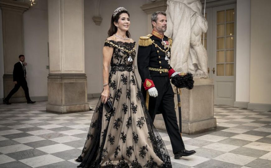 Danska princeza ponovo oduševila izgledom: Nosila rubine stare 218 godina, kome su pripadali?