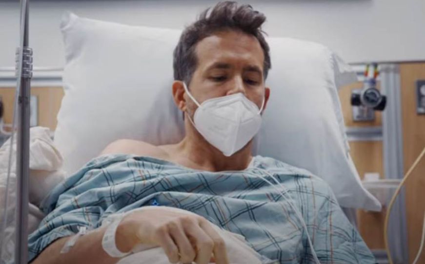 Završio na operacionom stolu: Glumac Rajan Rejnolds sve detaljno opisao - ovo otkriva rak! (VIDEO)