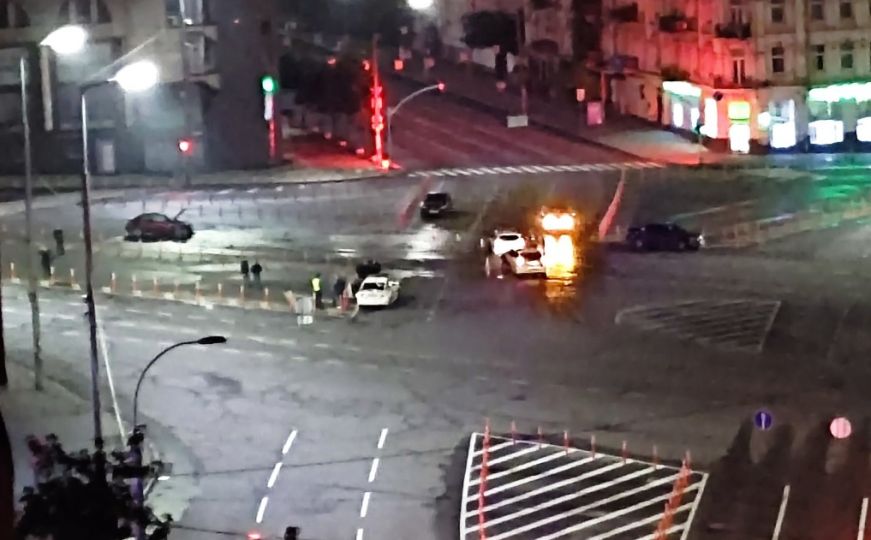 Pojavio se snimak sa mjesta nesreće Volodimira Zelenskog: Ulica blokirana, stigli vatrogasci