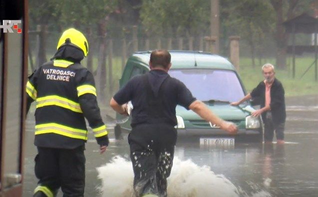 Hrvatskoj prijete nove poplave, ceste su zatvorene, najgore tek dolazi
