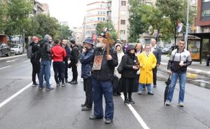Incident na ulicama Beograda pred početak Europridea: Litijaš oteo LGBT zastavu, odmah je uhapšen