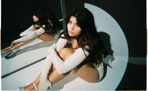 Nessa Barrett - madhouse