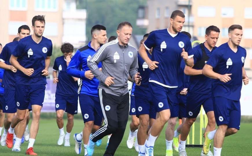 Nogometaši BiH počinju pripreme za susrete u Ligi nacija: Danas prvi trening u Zenici