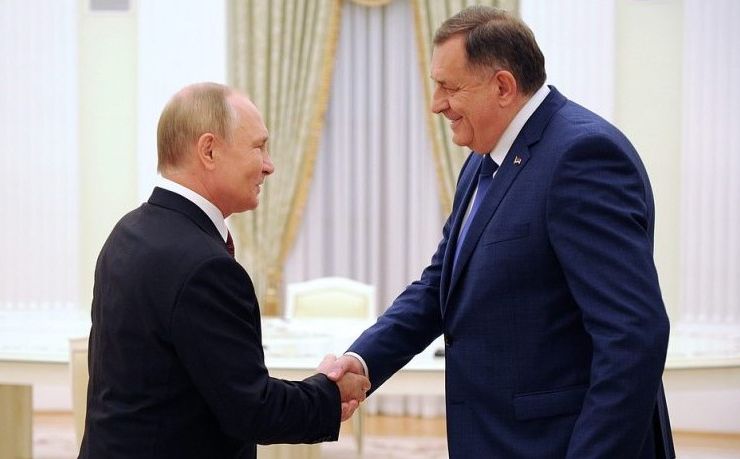 Objavljen transkript: Dodik se hvali da su "njegovi ljudi organizovali utakmicu s Rusijom"
