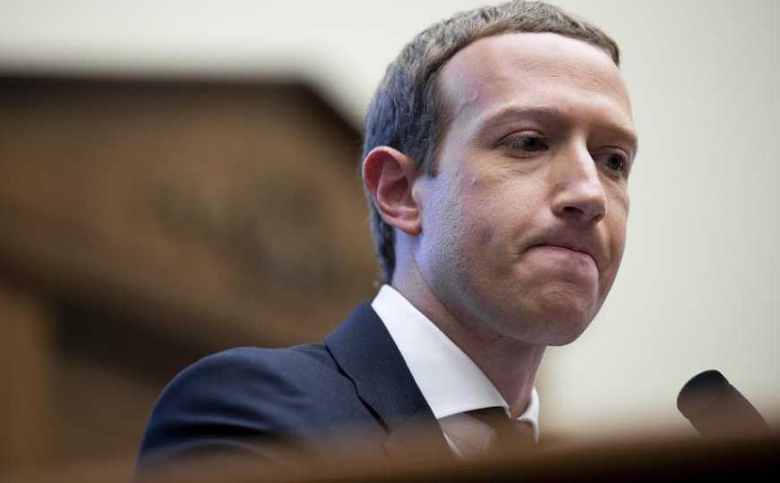 Mark Zuckerberg izgubio više od polovine svog bogatstva