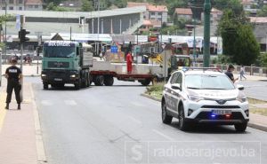 MUP KS o nesreći u Sarajevu: Vozač električnog romobila zadobio teške povrede