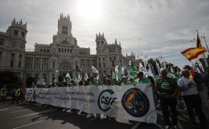 Španija: Hiljade ljudi na protestu protiv energetske krize i visoke inflacije