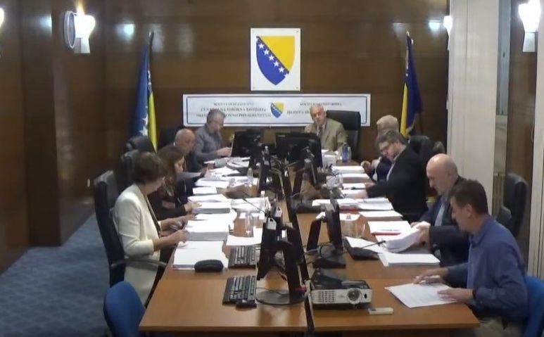 CIK BiH kaznio SDA i SNSD: Obje stranke moraju platiti po 4.000 KM