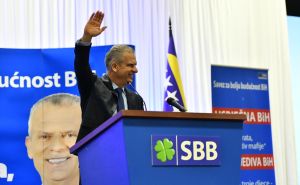 Završni predizborni skup SBB-a: "Nema rata, osim protiv mafije, siromaštva i korupcije"