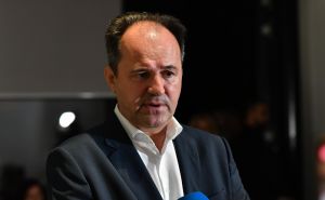 Safet Softić (SDA): Denis Bećirović ima nekoliko procenata prednosti nad Bakirom Izetbegovićem