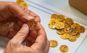 U rezervatu prirode u Izraelu nađeni zlatni novčići skriveni u 7. stoljeću