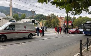 Saobraćajni kolaps zbog trostrukog sudara u Sarajevu: U udesu učestvovao i autobus, ima povrijeđenih