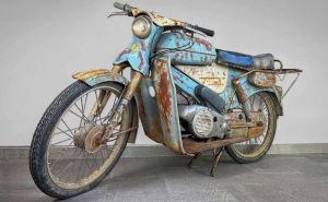 Pogledajte kako slovenački moped iz 1960-tih izgleda potpuno restauriran 2022. godine
