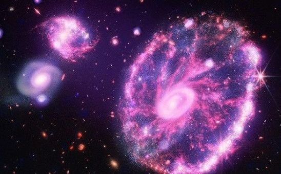 NASA-in teleskop snimio fascinantne prizore iz svemira: Otkriveno kako nastaju i nestaju galaksije?
