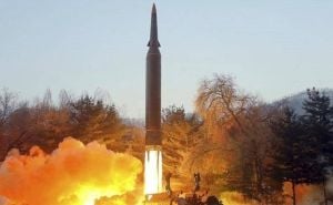 Sjeverna Koreja ispalila balističku raketu treći put ove sedmice