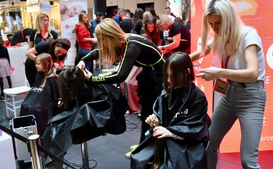 Srce za djecu oboljelu od raka: Mališani iz Sarajeva donirali kosu za male heroje