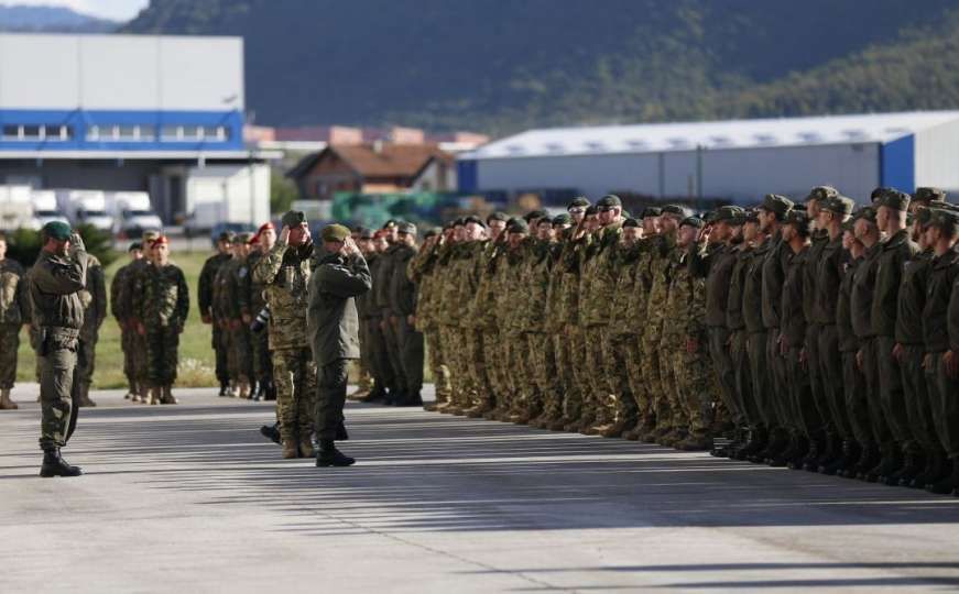 FAZ: Vojna prisutnost Zapada i uloga NATO-a u BiH i na Kosovu