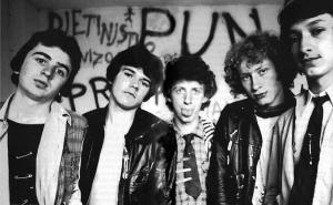 Kažu da je nastala po istinitoj priči: "Tu noć kad si se udavala"