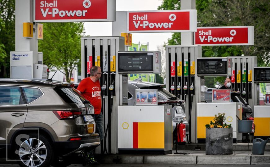Šok u Hrvatskoj: Vlada odustala od zamrzavanja cijena goriva, slijedi drastično poskupljenje