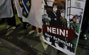 UŽIVO/ Završeni protesti ispred OHR-a: Građani pozvali Schmidta da povuče posljednje odluke
