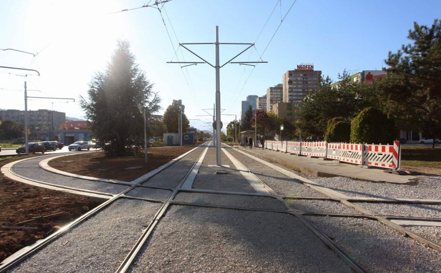 Od danas tramvaji voze od Ilidže do Čengić Vile, građanima na rasploganju dodatni autobusi