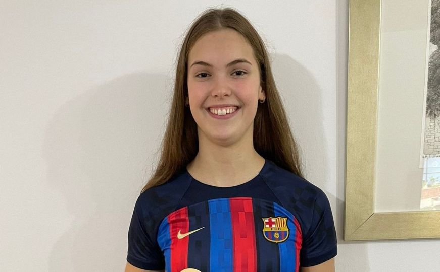 Lana Pudar na poklon dobila dres Barcelone: Njen osmijeh je rekao sve