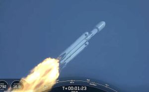 Kompanija Elona Muska lansirala najmoćniju raketu na svijetu