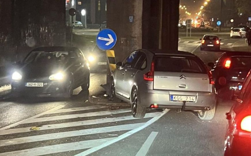 Vozači, oprez: Saobraćajna nesreća u Drinskoj ulici u Sarajevu, usporen saobraćaj