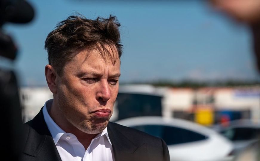 Elon Musk otvoreno: Na Twitteru će se u narednim mjesecima dešavati mnogo glupih stvari