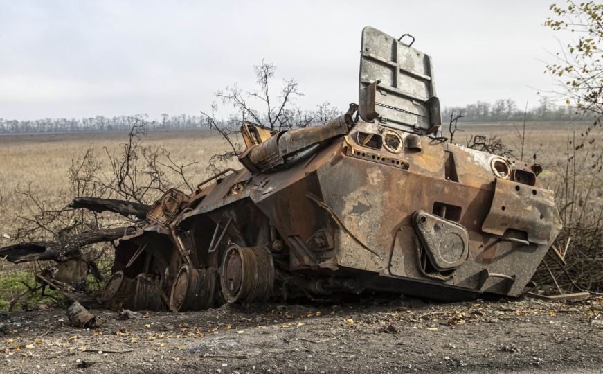 Apokaliptični prizori iz sela oko Hersona: Mještani sretni zbog dolaska ukrajinske vojske