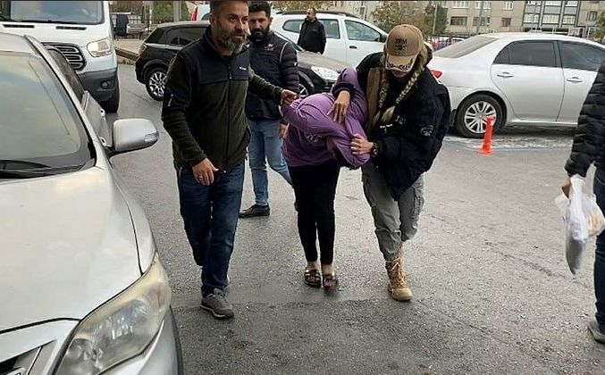 Objavljen snimak hapšenja u Turskoj: 'Ovo je bombašica iz Istanbula, sve je priznala'