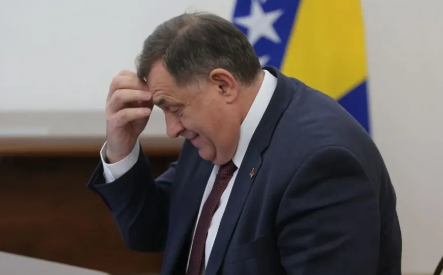 Burno u Banjoj Luci: Milorad Dodik izašao sa konstituirajuće sjednice NSRS
