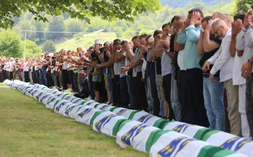 Pokrajina Alberta se pridružila Vladi Kanade i izglasala zakon o genocidu u Srebrenici