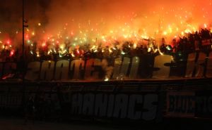 Spektakularno: Manijaci "zapalili" Grbavicu, a Hodžić ih počastio golom