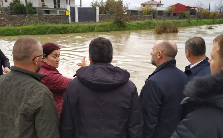 Poplave i u Albaniji: U vodenoj bujici nestali otac i sin