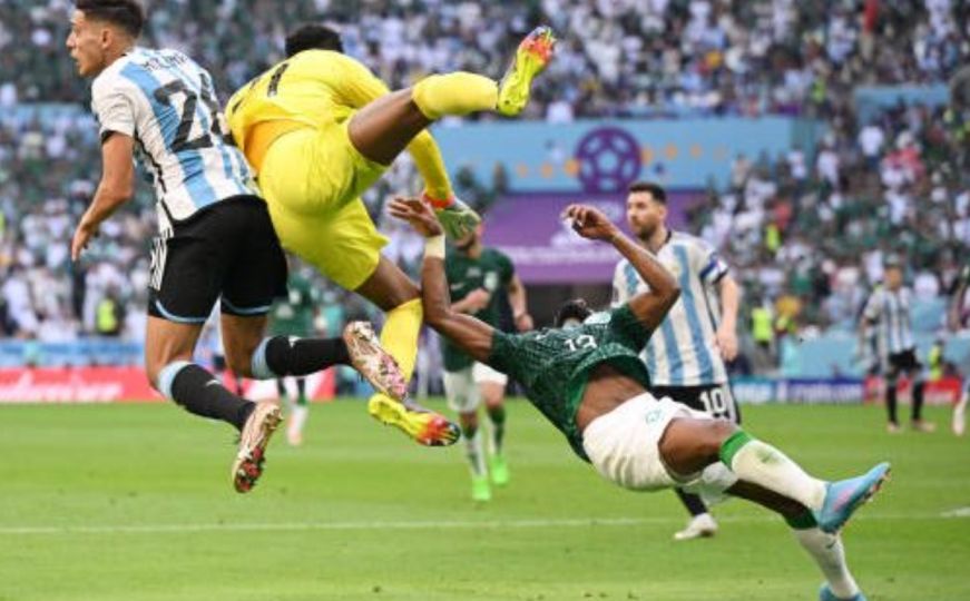 Pogledajte stravičnu scenu s utakmice Argentine i Saudijske Arabije: Nokaut, panika, zabrinuta lica
