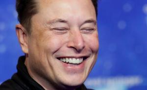 Elon Musk: Ako Apple ukloni Twitter iz App Storea, ja ću napraviti novi telefon