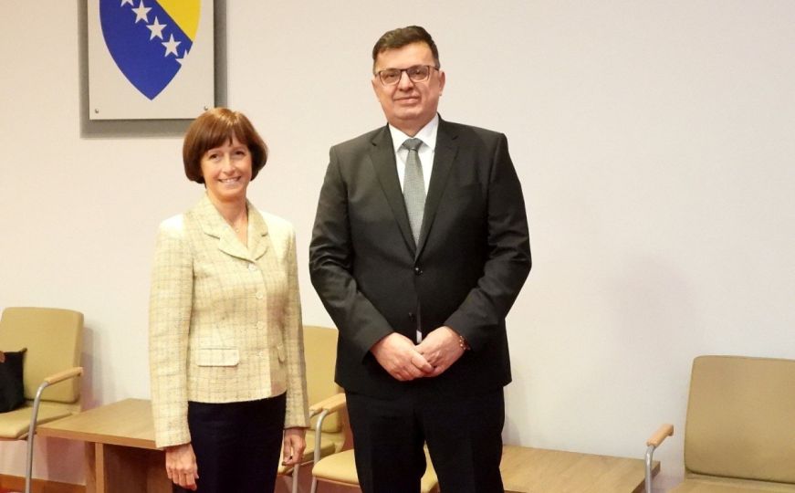 Tegeltija održao sastanak sa ambasadorkom Češke: Poznato o čemu su razgovarali
