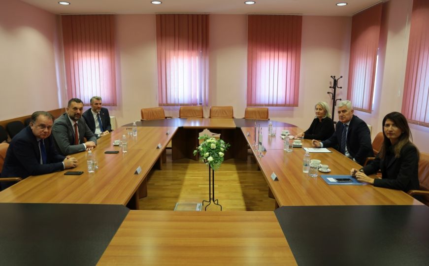 Danas potpisivanje sporazuma između 'osmorke' i HDZ-a, Konaković tvrdi: "Ne obećavamo šarene laže"