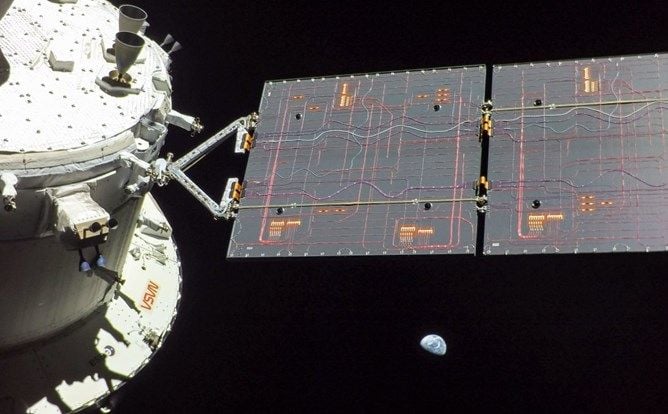 NASA-ina kapsula izašla iz mjesečeve orbite, vraća se na Zemlju