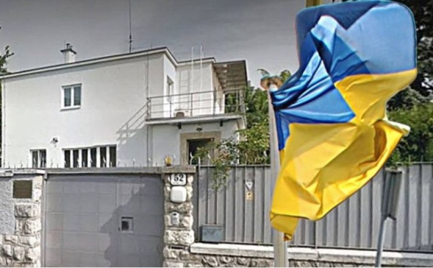 Jezive pošiljke: Šest ukrajinskih ambasada dobilo paket sa životinjskim očima, stigla je i u Zagreb