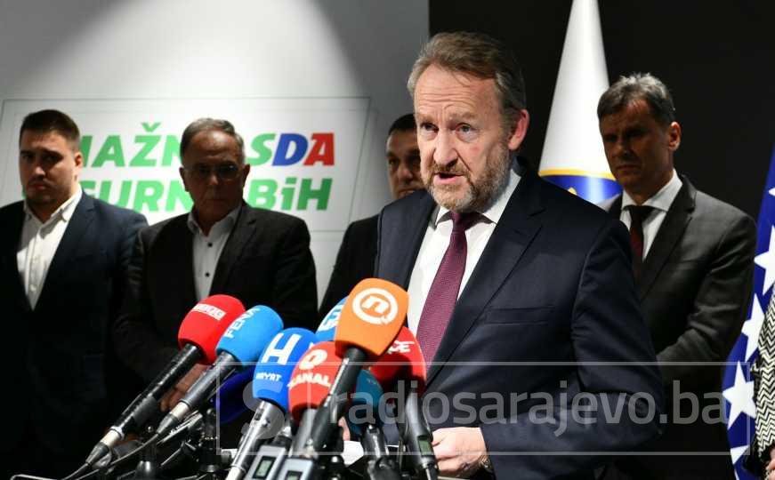 SDA optužuje SDP da su SNSD-u omogućili četvrtog delegata: "Isporučili su Dodiku Pokret za državu"
