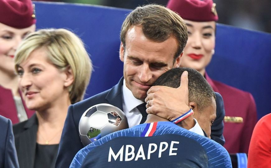 Da li je moguće? Predsjednik Francuske Emmanuel Macron pogodio rezultat i strijelce na meču u Kataru