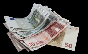 Znate li prepoznati lažne eure? Objavljen detaljan vodič koji 'zlata vrijedi'