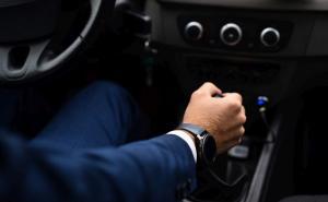 Ovo većina ljudi nesvjesno radi u vožnji, a time uništavaju automobil