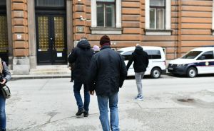 Prijatelji Mehmeda Ramića ispred Kantonalnog suda u Sarajevu: Nastavljeno suđenje za ubistvo
