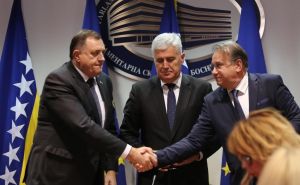 Nermin Nikšić, Milorad Dodik i Dragan Čović potpisali sporazum