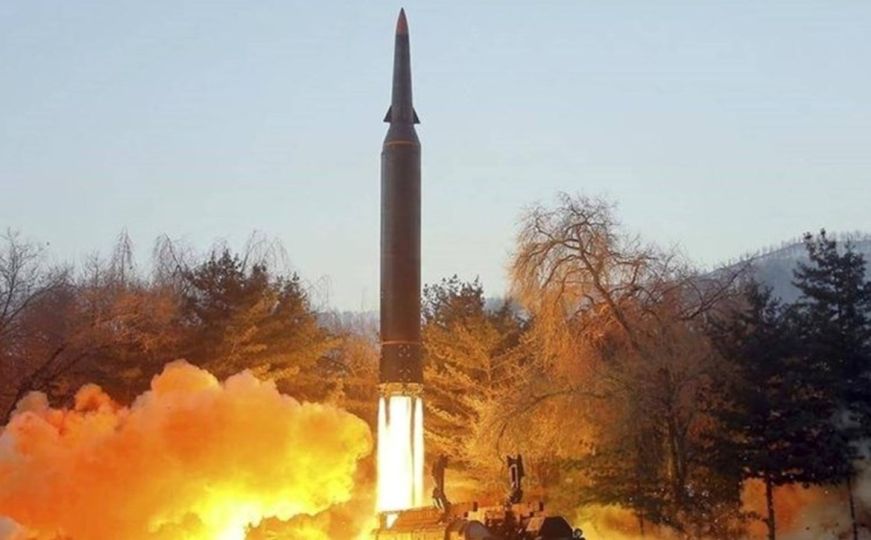 Sjeverna Koreja ispalila dvije balističke rakete